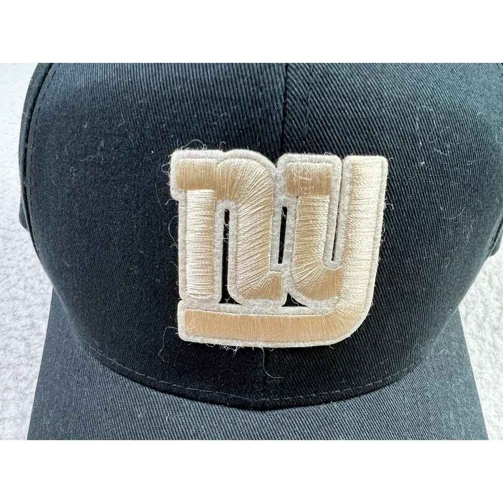 Mitchell & Ness New York Giants Hat Black Snapback NFL Football Cap One Size